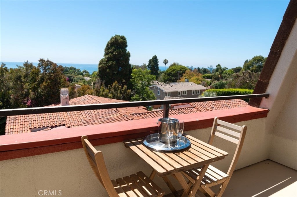 2357 Palos Verdes Drive 7