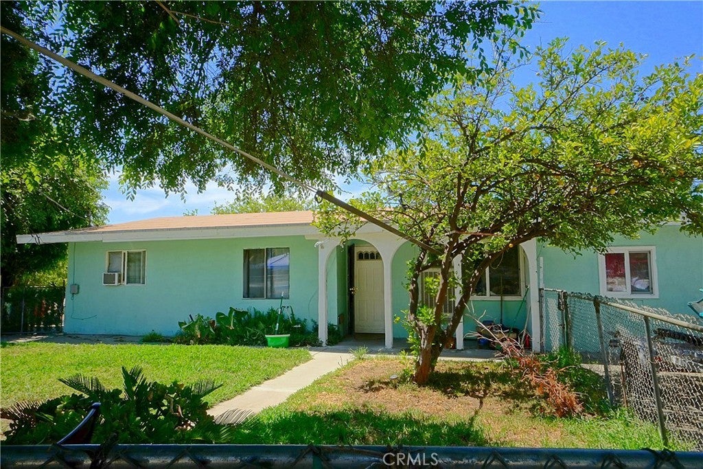 Photo of Listing #IV24160565