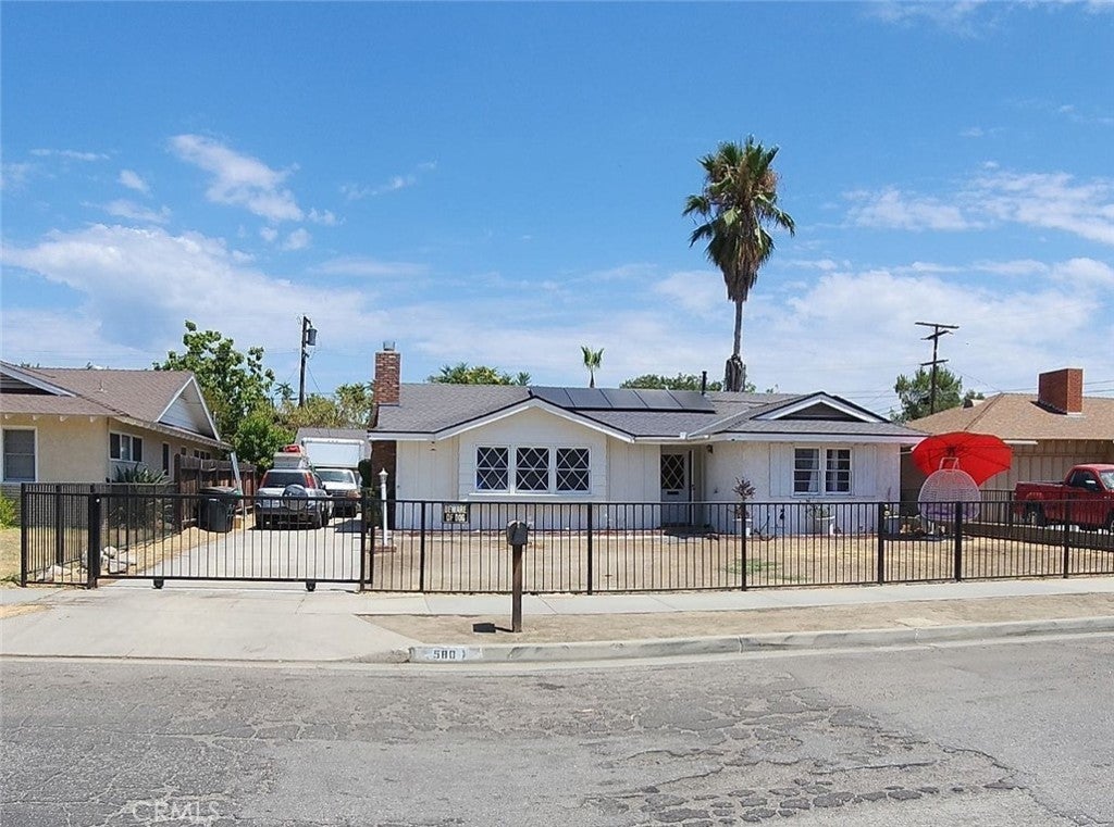 Photo of Listing #CV24153393