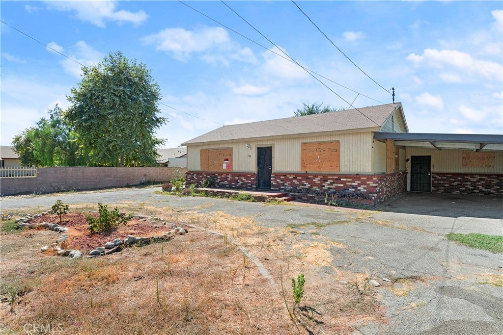 Photo of Listing #IV24171055