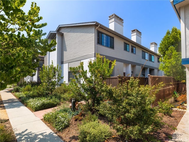 333 Virginia Street 5, El Segundo.