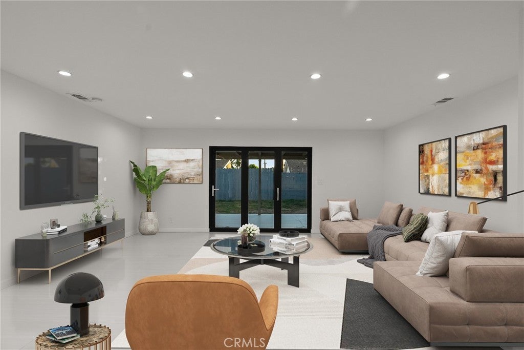 Photo of Listing #SR24177316