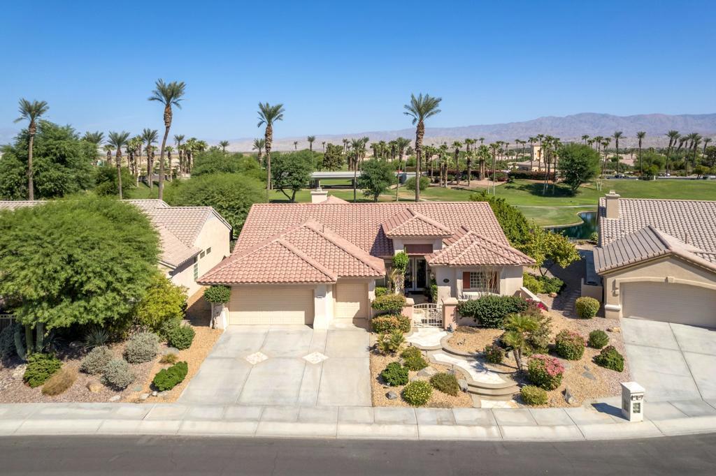 78092 Banyon Grove Court, Palm Desert
