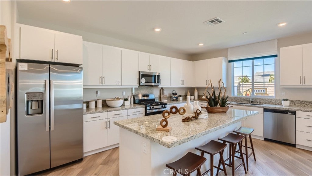 Photo of Listing #SW24178723