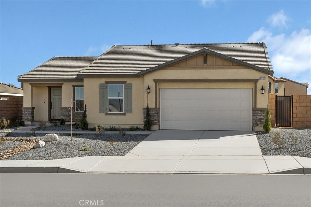 Photo of Listing #IV24178930