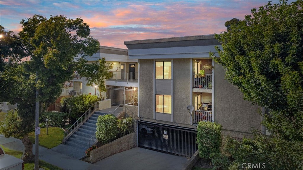 Photo of Listing #IV24185415