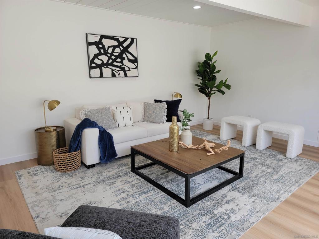 Photo of Listing #240021289SD