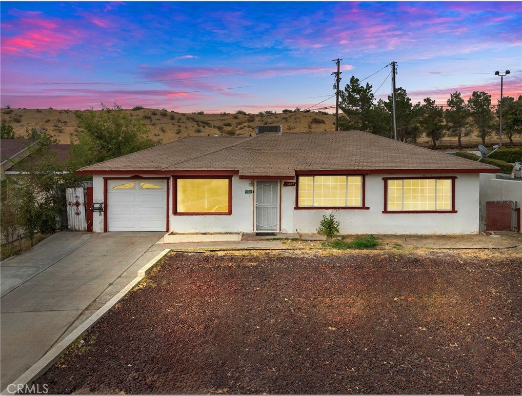 Photo of Listing #SW24188183