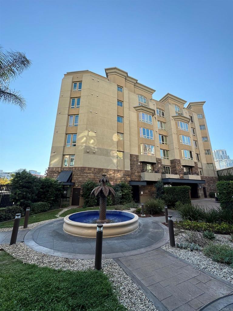 Photo of Listing #PTP2405625