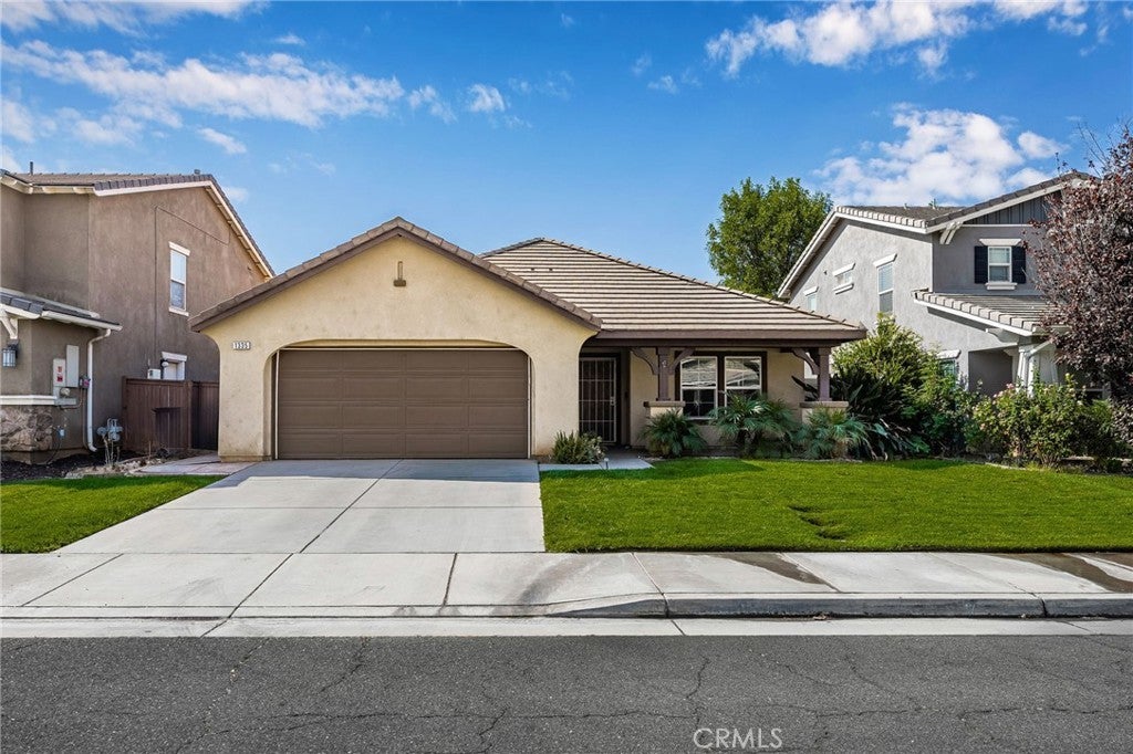 Photo of Listing #IV24190958