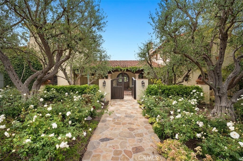 Photo of Listing #NP24157338