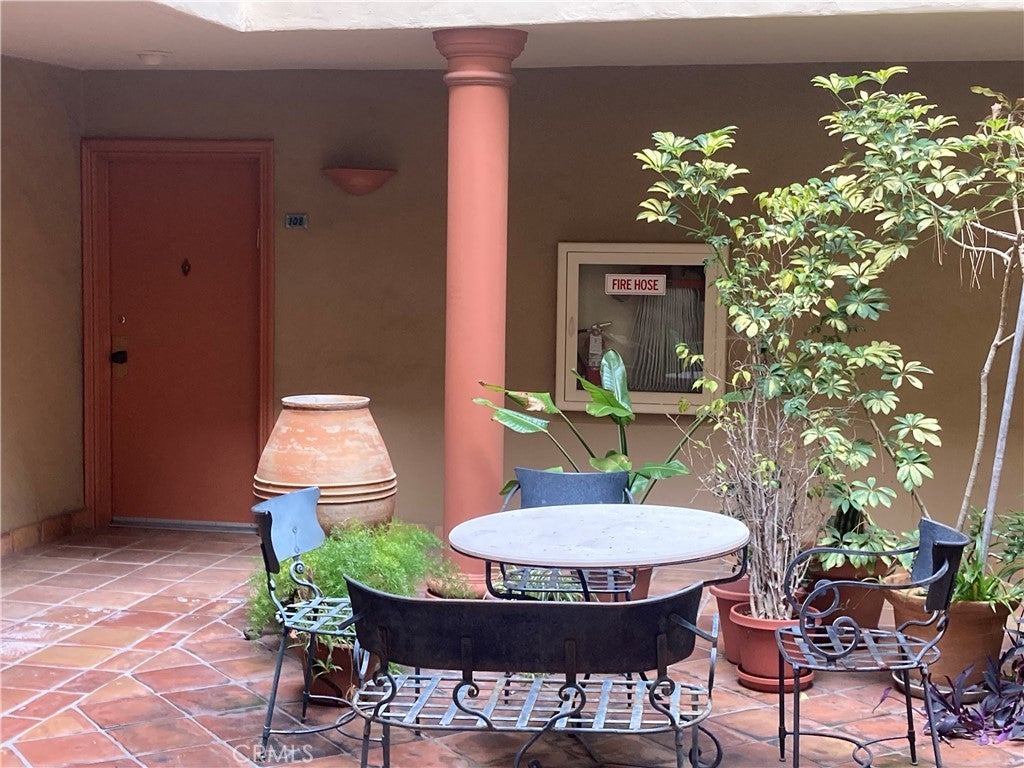 Photo of Listing #SB24156309