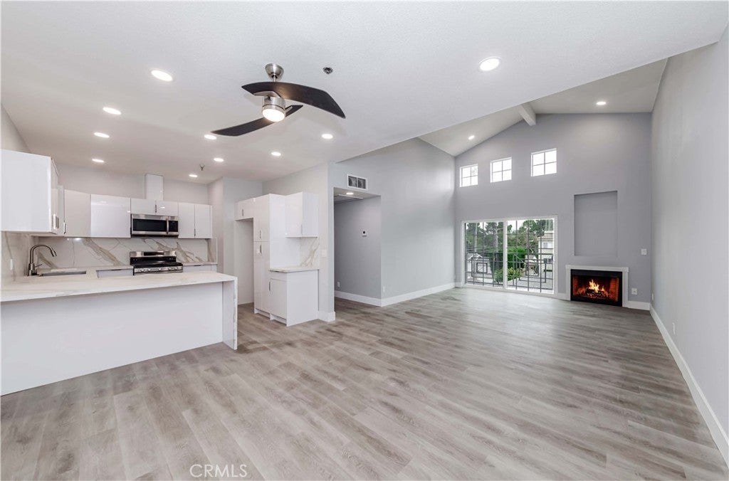 Photo of Listing #SB24193854