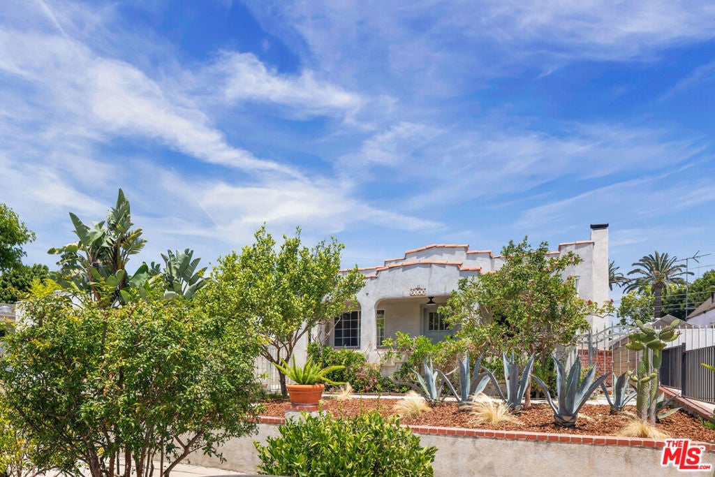 Photo of Listing #24441123