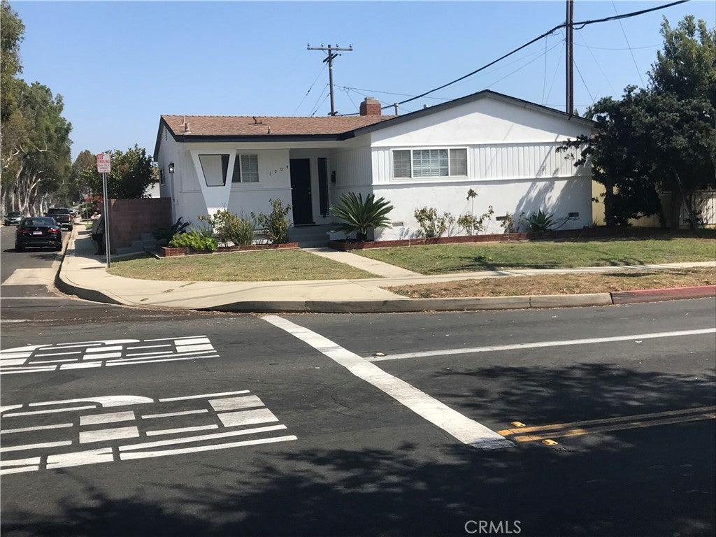 1204 Maple Avenue