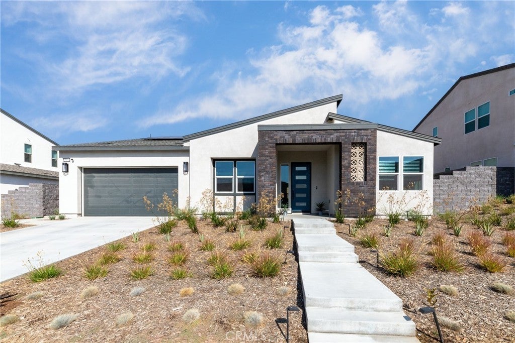 Photo of Listing #CV24196613