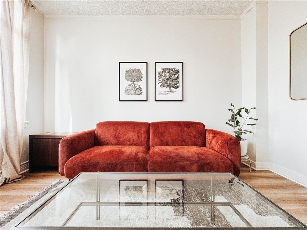 Photo of Listing #PW24196356