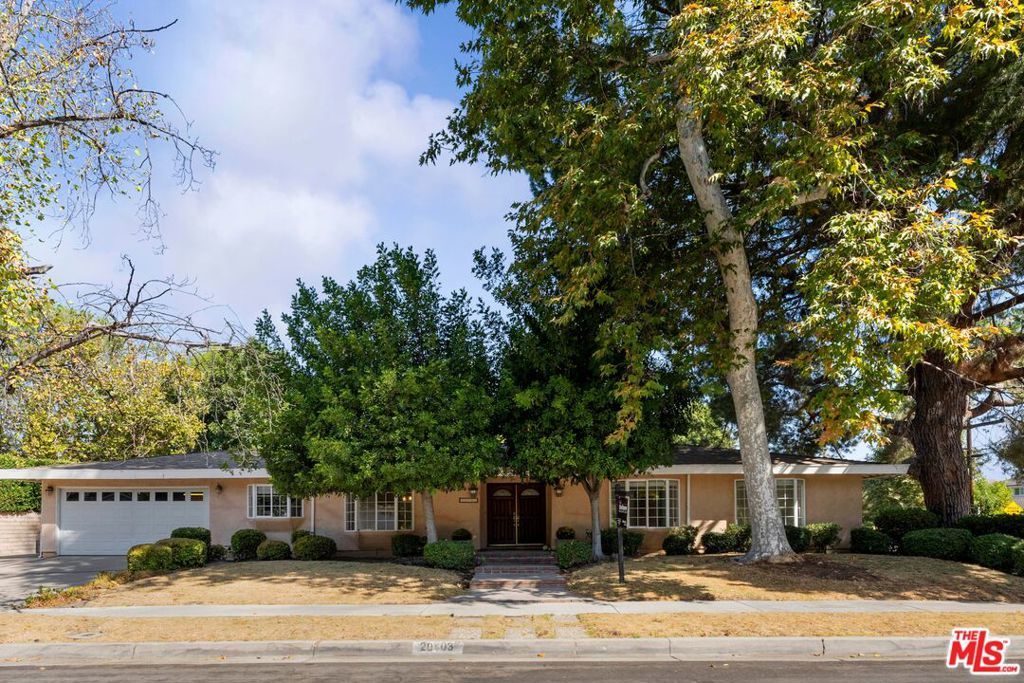 Photo of Listing #24443306