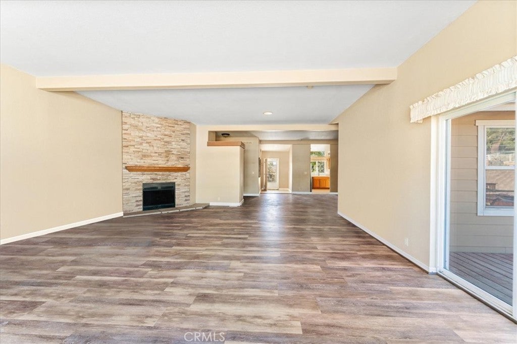 Photo of Listing #IV24198079