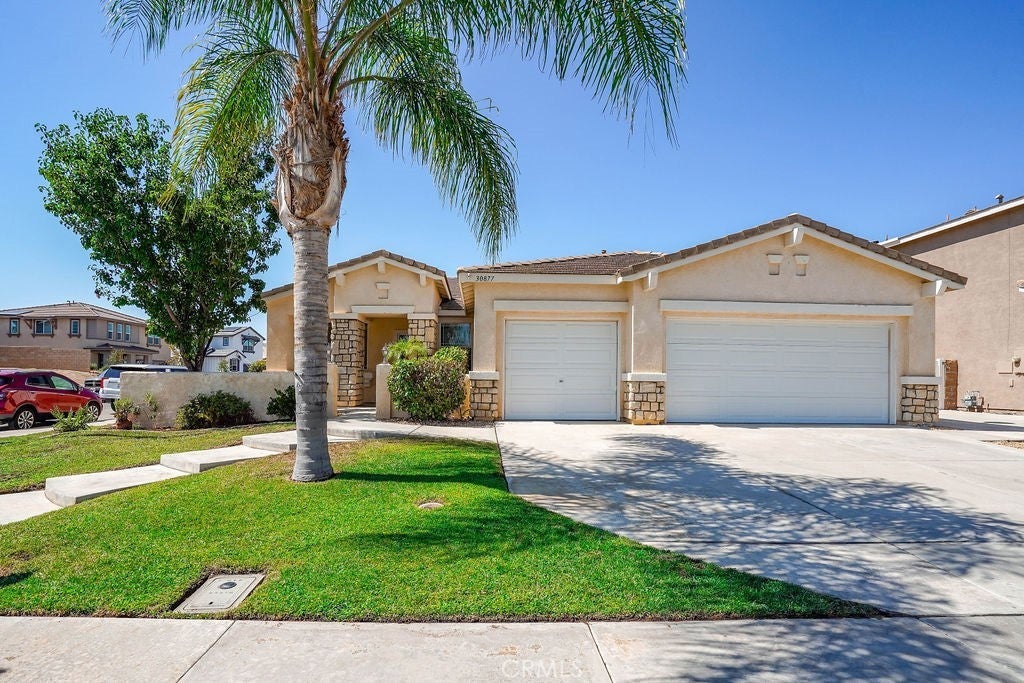 Photo of Listing #IV24200551