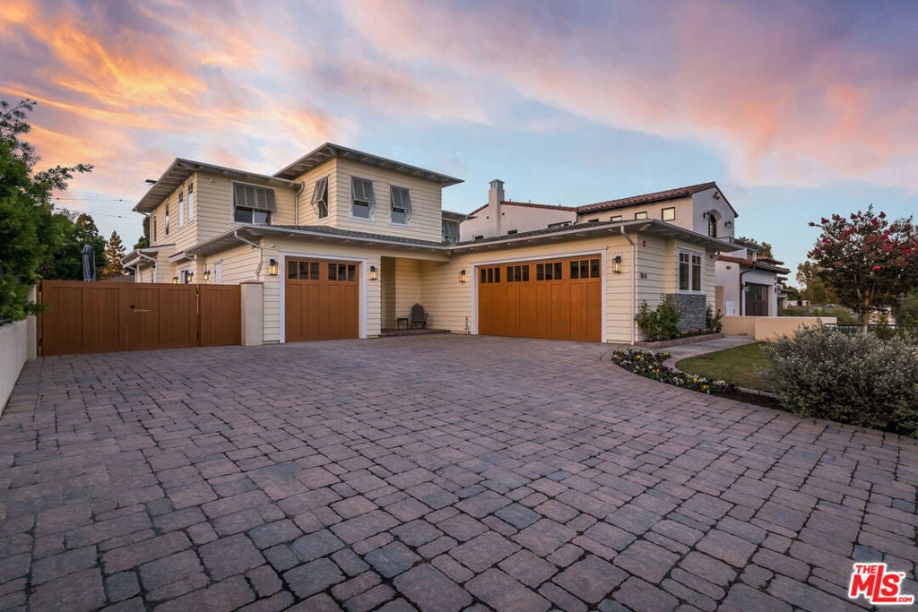 Photo of Listing #24441469