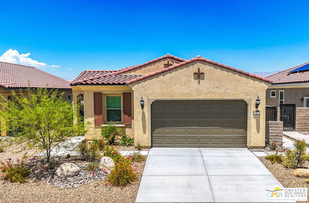 Photo of Listing #24446391