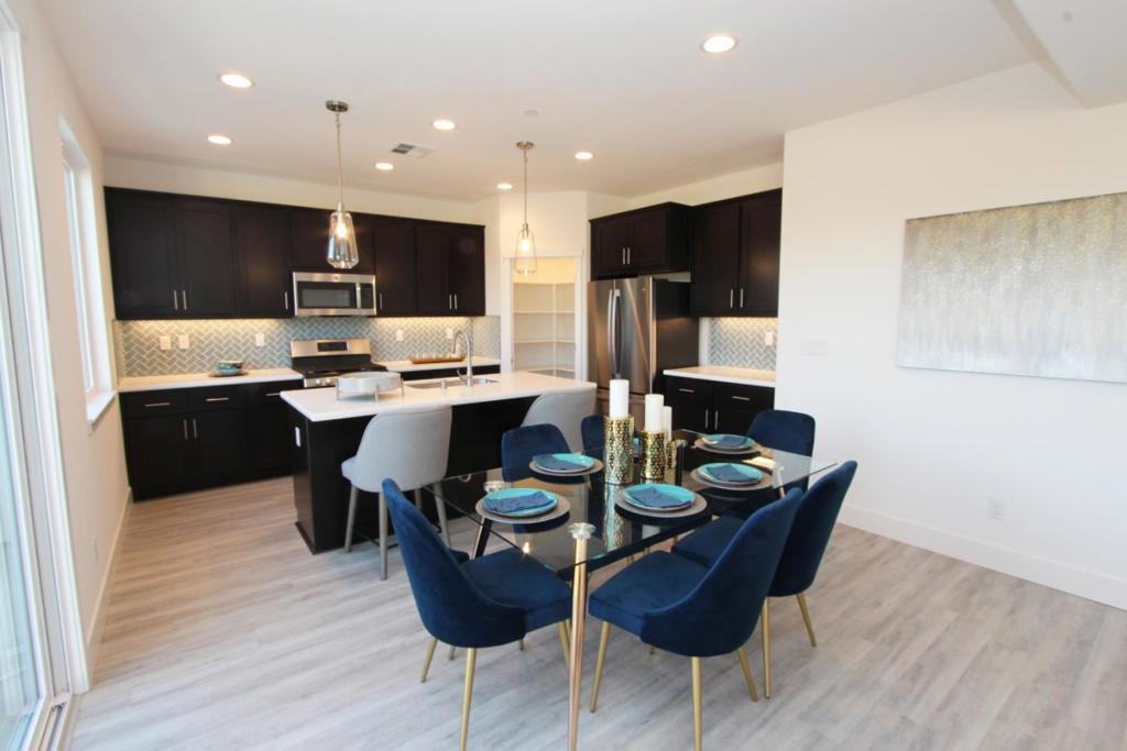 Photo of Listing #ML81982157