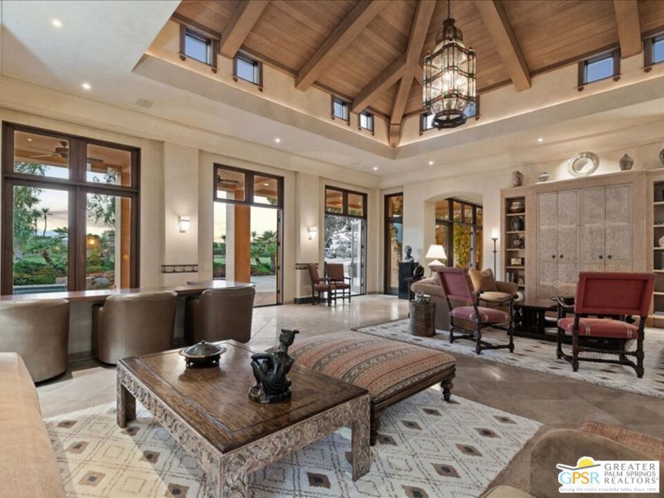 Photo of Listing #24440723