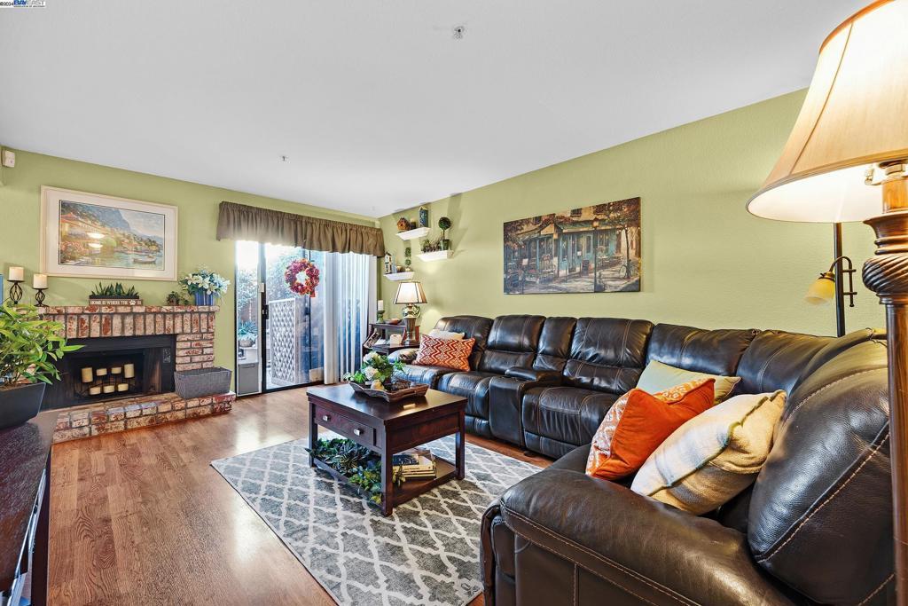 Photo of Listing #41074990