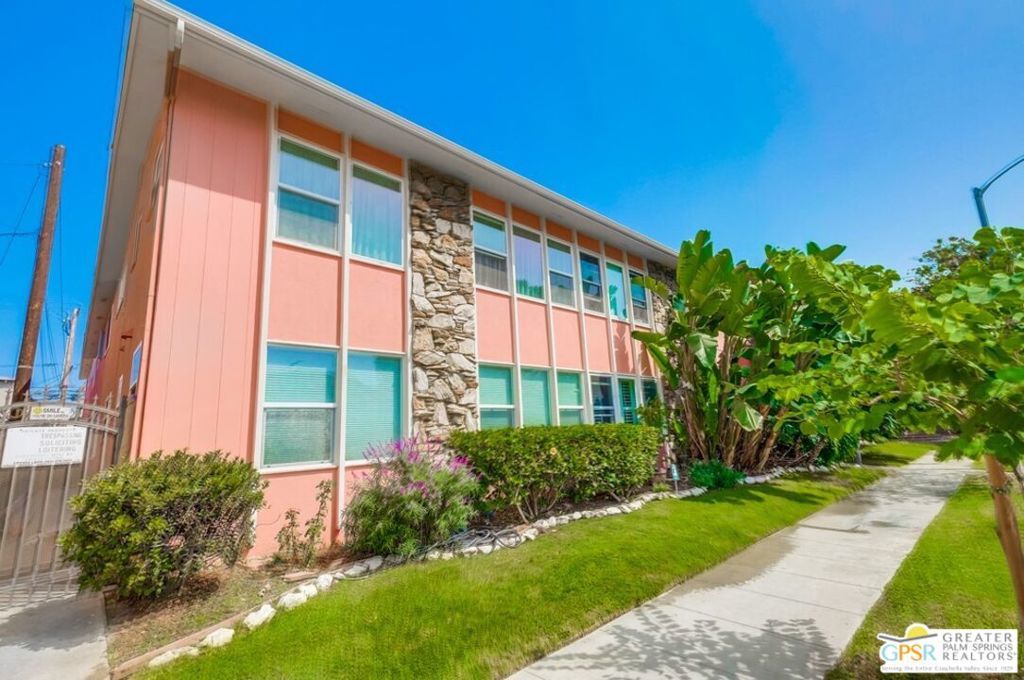 Photo of Listing #24448045