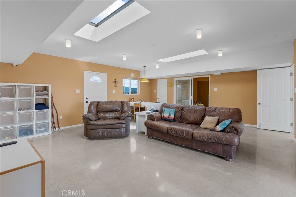 Photo of Listing #OC24204500