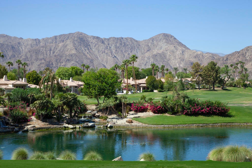 48135 Via Vallarta, La Quinta