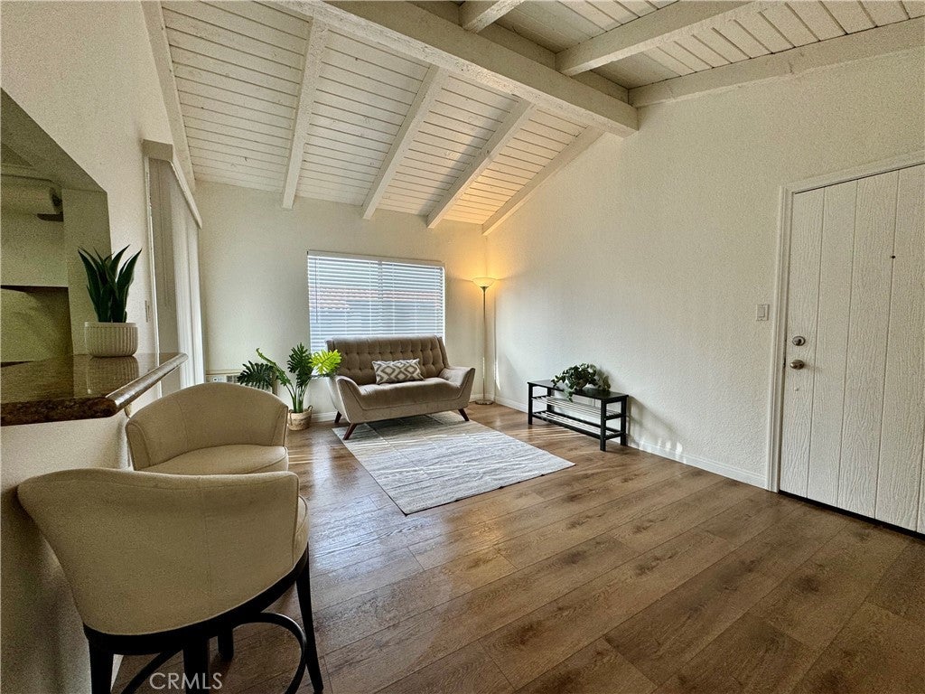 Photo of Listing #PW24205225