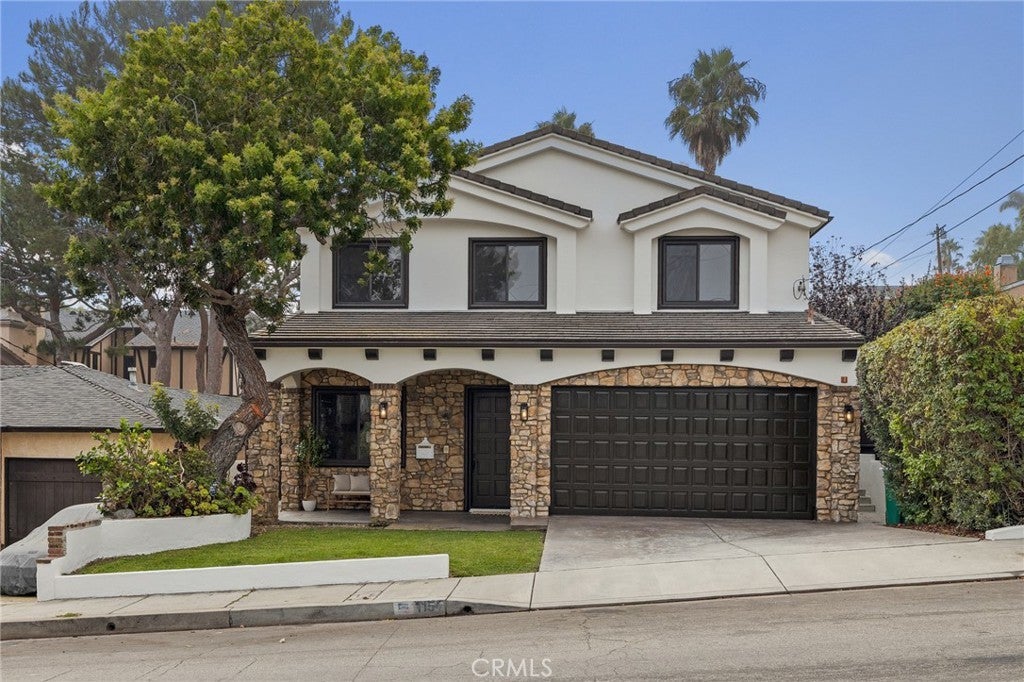 1154 2nd Street