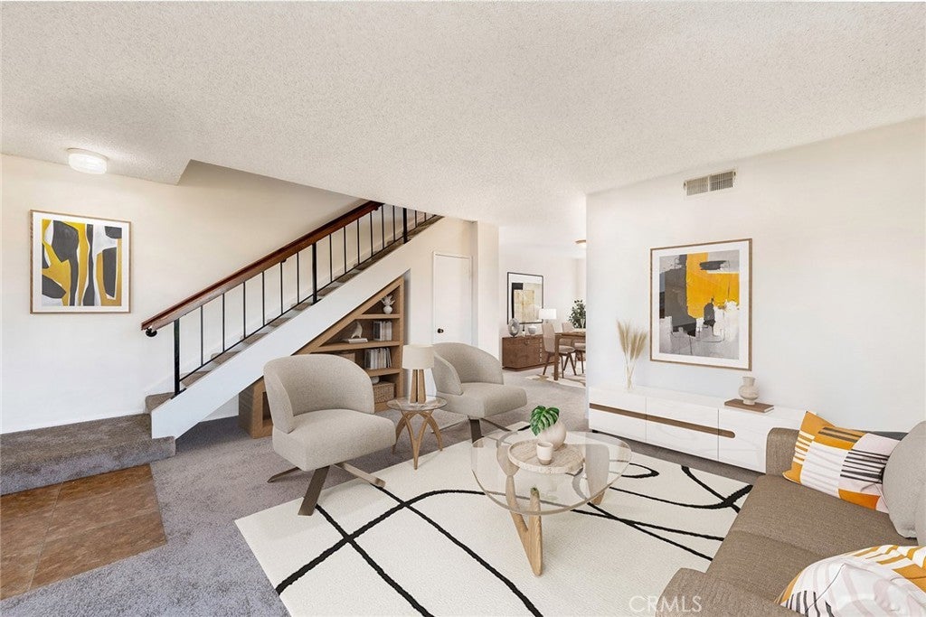 Photo of Listing #PW24204502