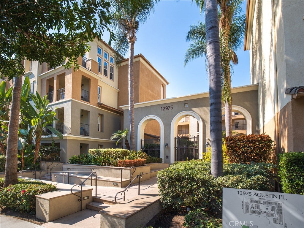 Photo of Listing #SB24204625