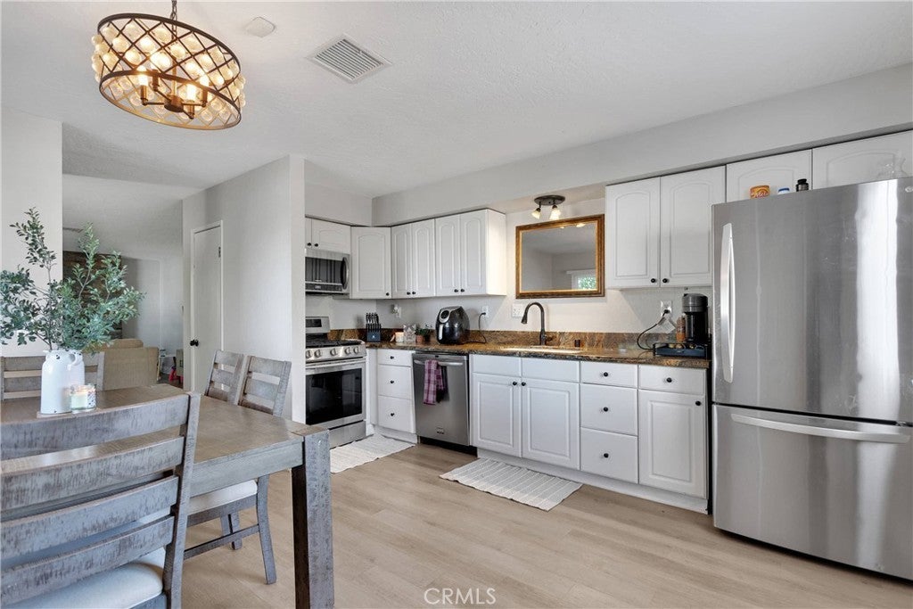 Photo of Listing #IG24206591