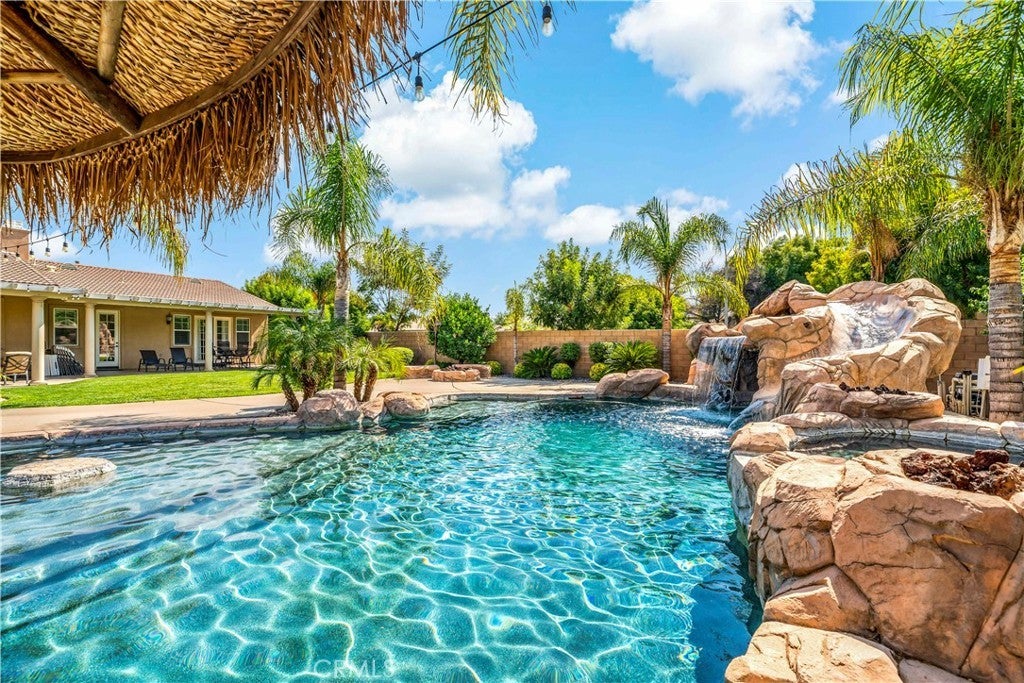 Photo of Listing #SW24207114