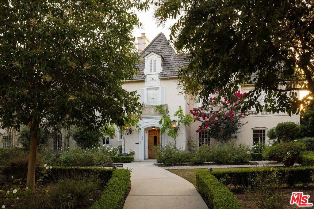 Photo of Listing #24449709