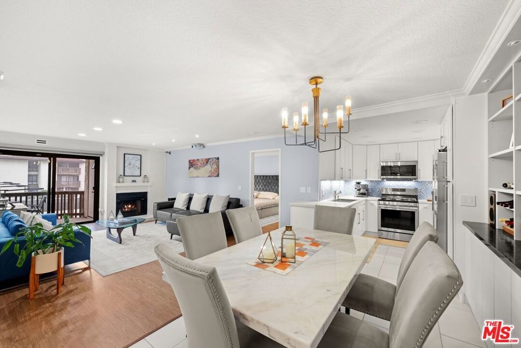 Photo of Listing #24450629