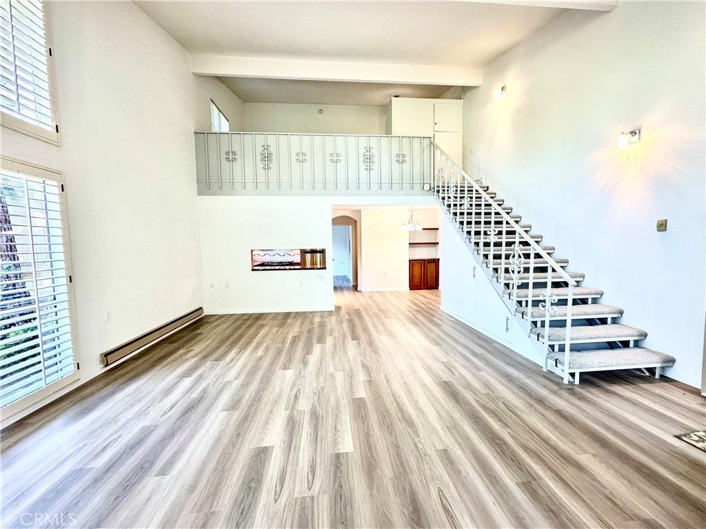 Photo of Listing #OC24210131