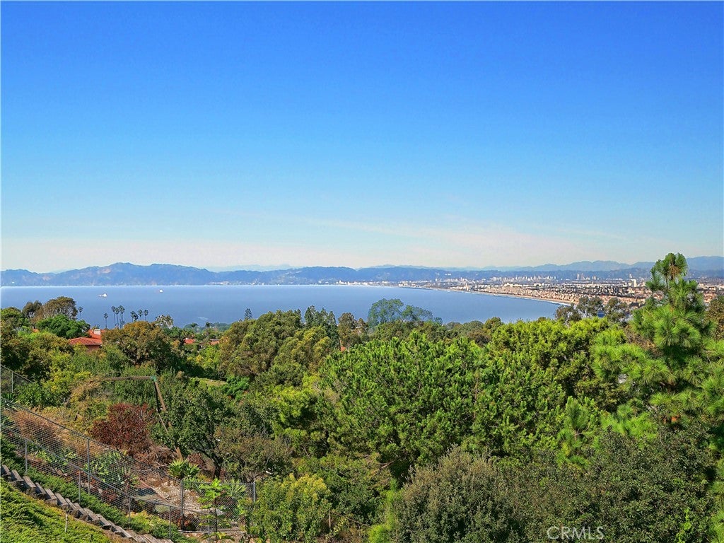 6125 Monero Drive