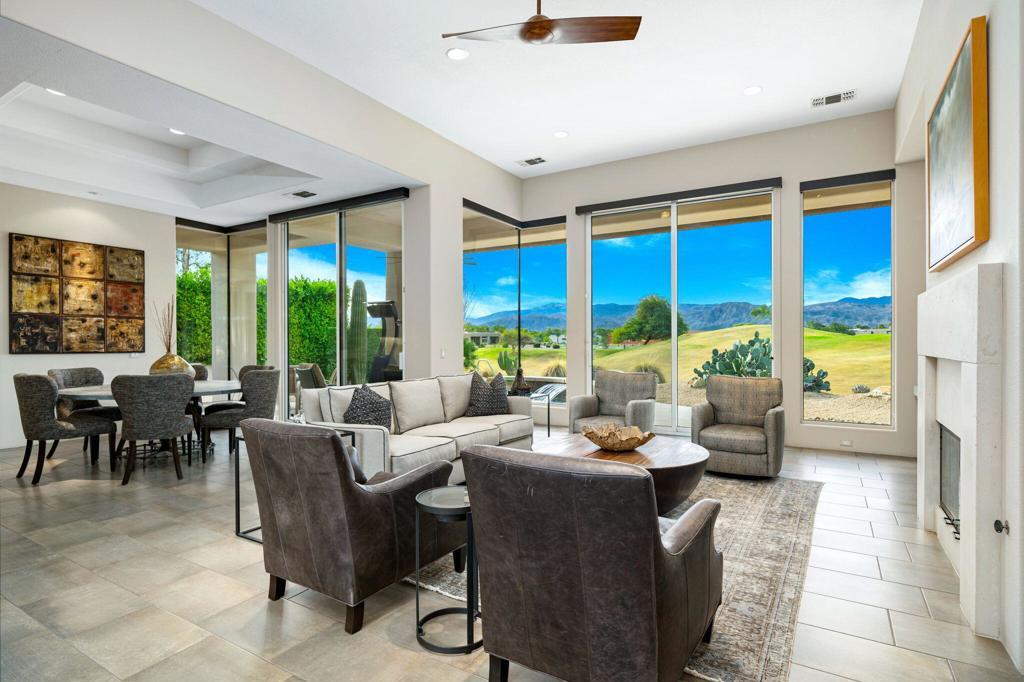 Photo of Listing #219118223DA