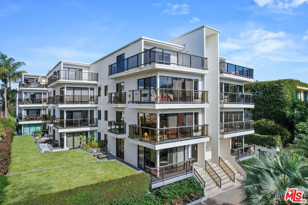 Photo of Listing #24453169