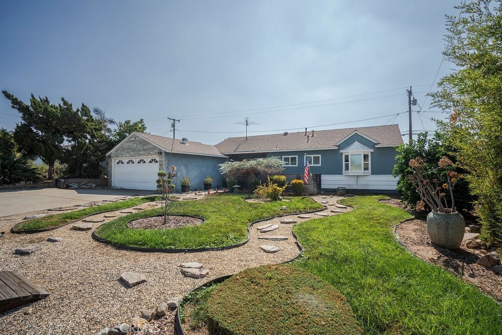 Photo of Listing #CV24213564