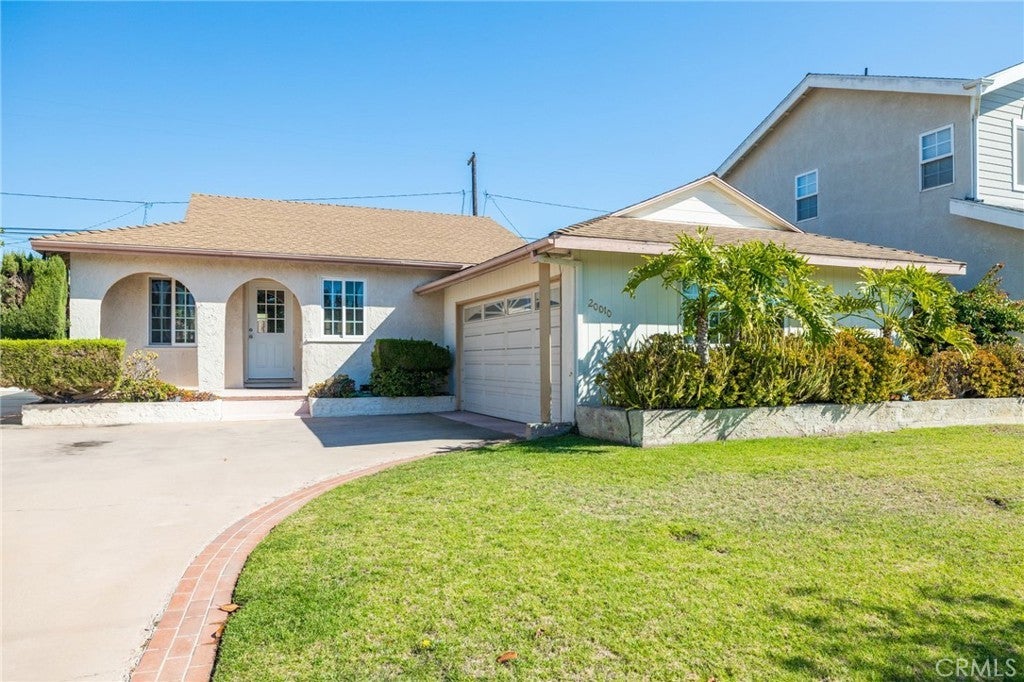 Photo of Listing #SB24211348