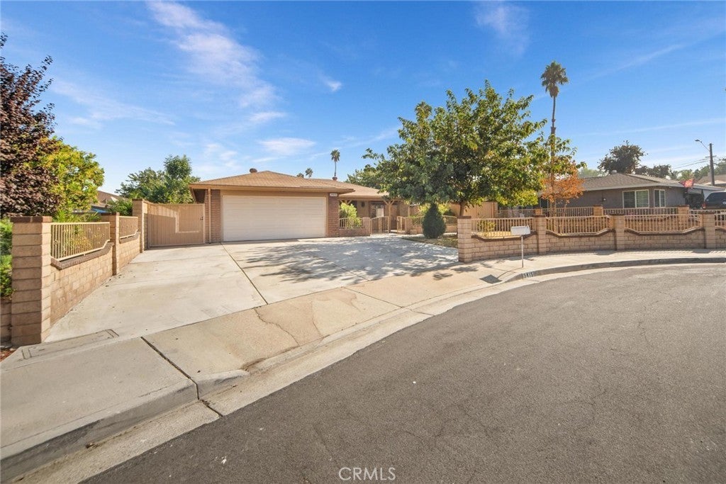 Photo of Listing #OC24214297