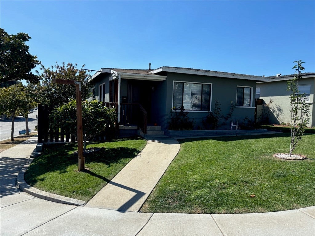 501 N Paulina Avenue