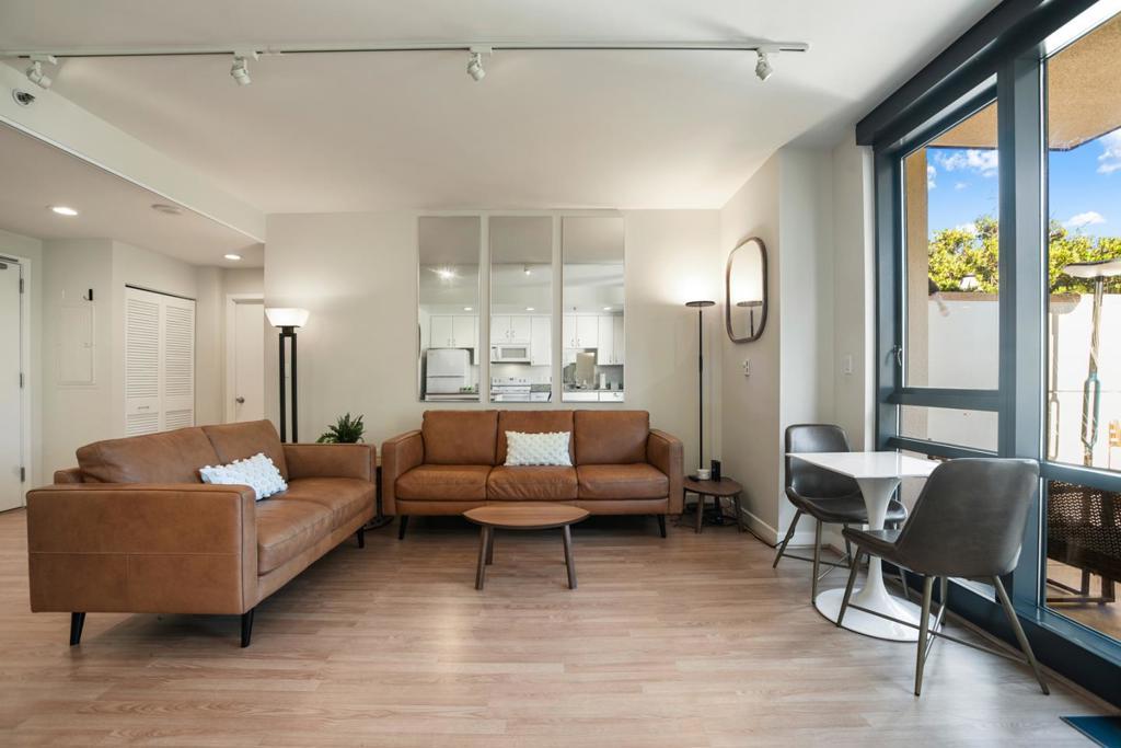 Photo of Listing #ML81984012