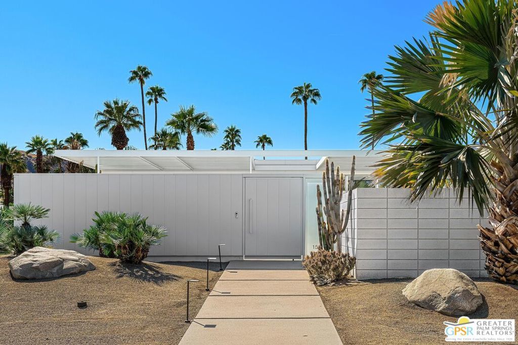 1525 Avenida Olancha, Palm Springs